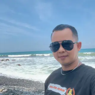 Dede iman /Ebo