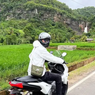Afrizal Nadya Mutaqin